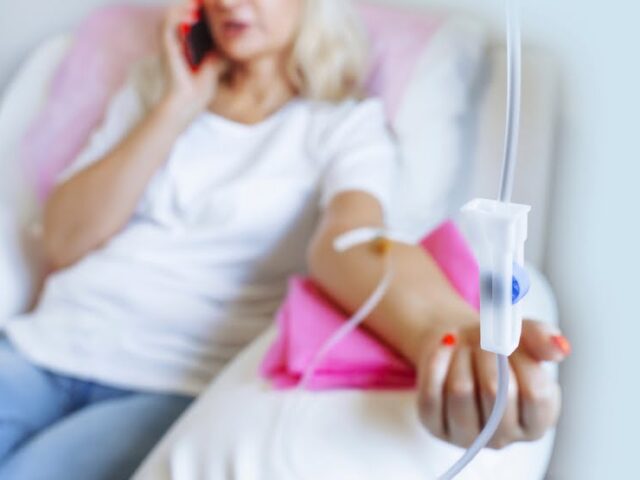 Is IV Therapy for Athletes Actually Worth It? Here Is What the Science Says
