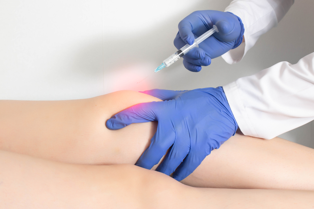 Medical professional administering O3UV Therapy in Dunkirk MD to support recovery, reduce inflammation, and promote cellular wellness.